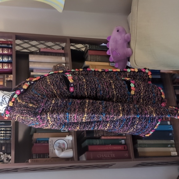 Colourful Knit button Up With Flower Details M-L - Picture 5 of 7